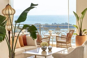 Quang cảnh nhìn từ nơi lưu trú