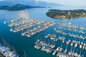 Marina/club náutico