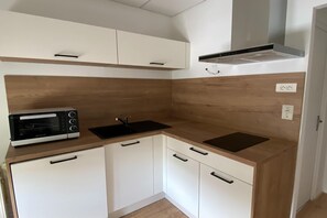 Fridge, microwave, coffee/tea maker