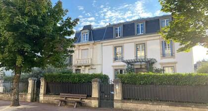 Charming appartement with roof terrace in Vittel