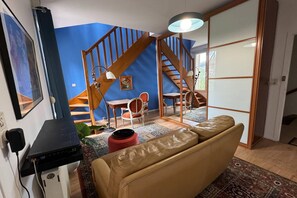 Living area - Charming appartement with roof terrace in Vittel (Vittel)