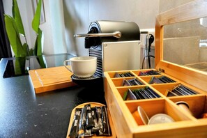 Kaffe och/eller kaffebryggare