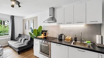 Kühlschrank, Ofen, Herdplatte