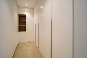 Exclusive Apartment, Balcony, Sea View | Bathroom | Combined shower/bathtub, hair dryer, towels, soap