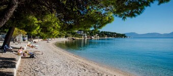 One Bedroom Apartment with sea wiev 4