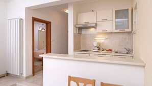 Unclassified image, 4 of 20, button - One Bedroom Apartment with Balcony 3 (Vrboska)