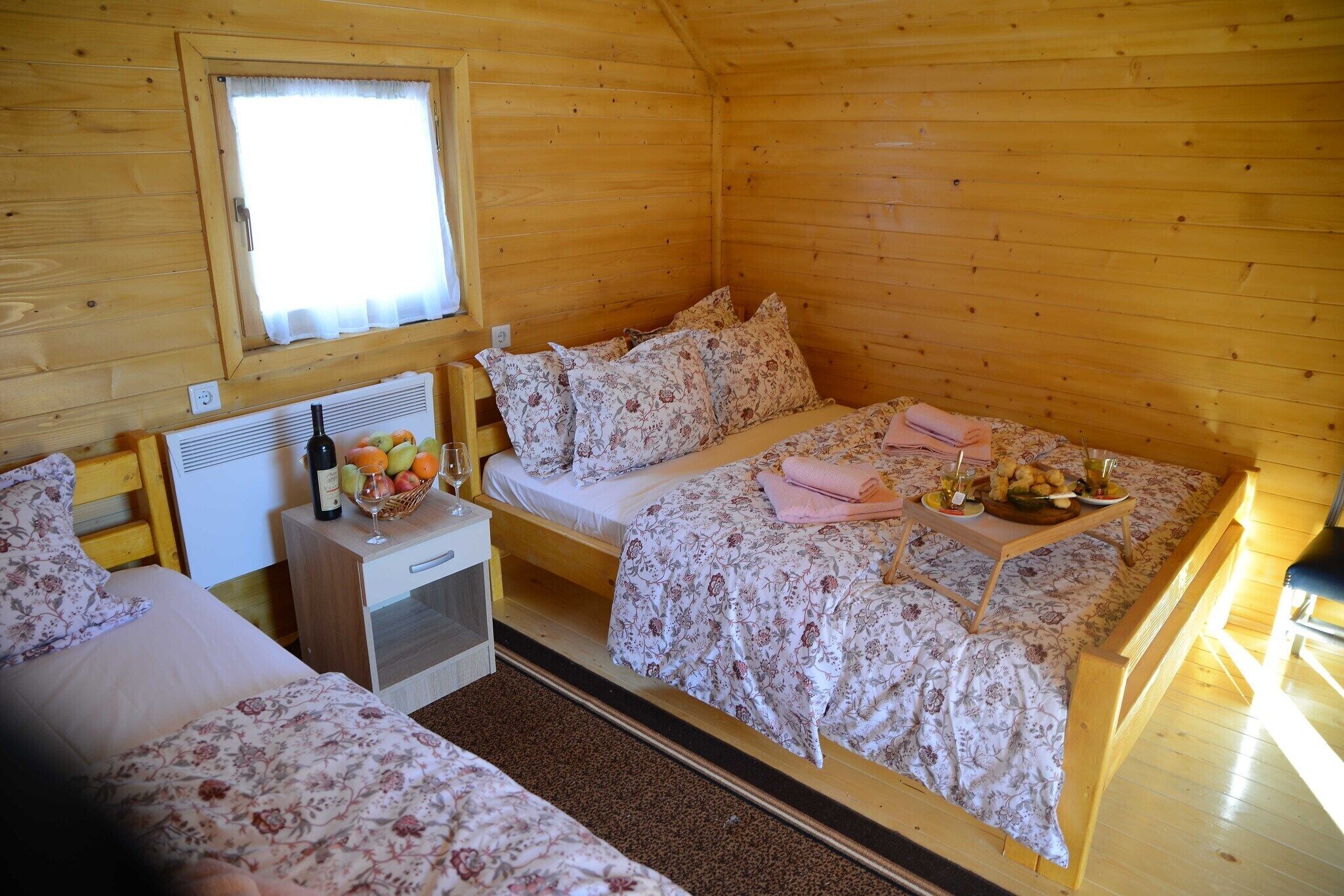 1 غرفة نوم ومكواة/لوح كي وواي فاي مجانًا