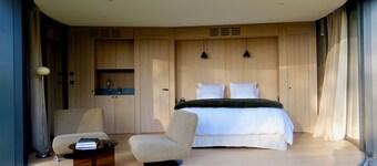 The LumiPod Suite - Haras de Castellane - Swimming pool - In the heart of Provence