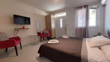 Iron/ironing board, Internet