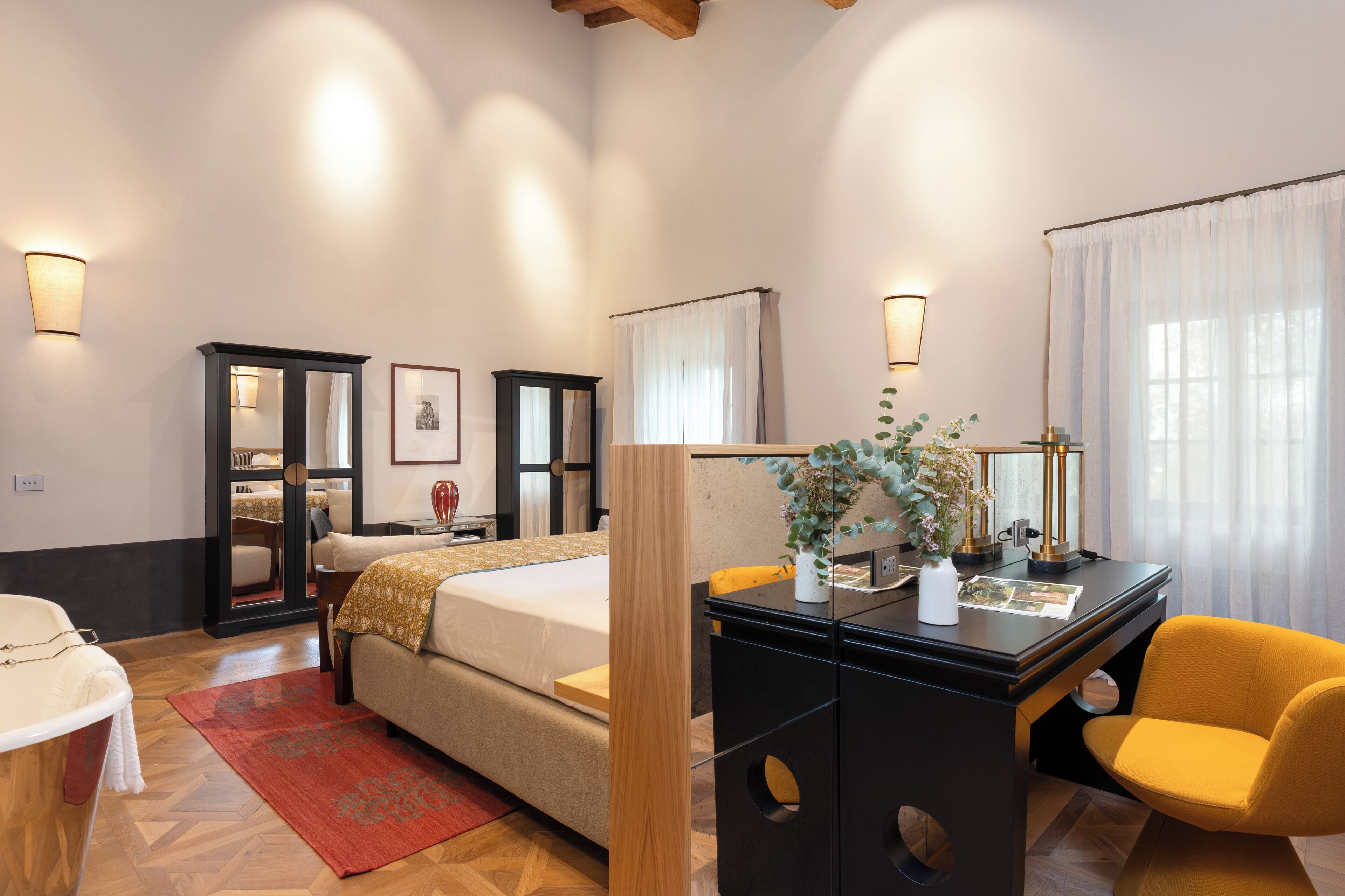 Deluxe Double Room | Minibar, in-room safe, desk, soundproofing