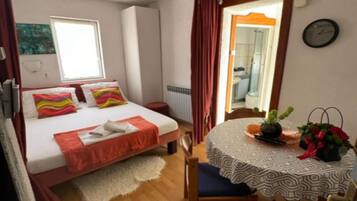 1 bedroom, WiFi (free)