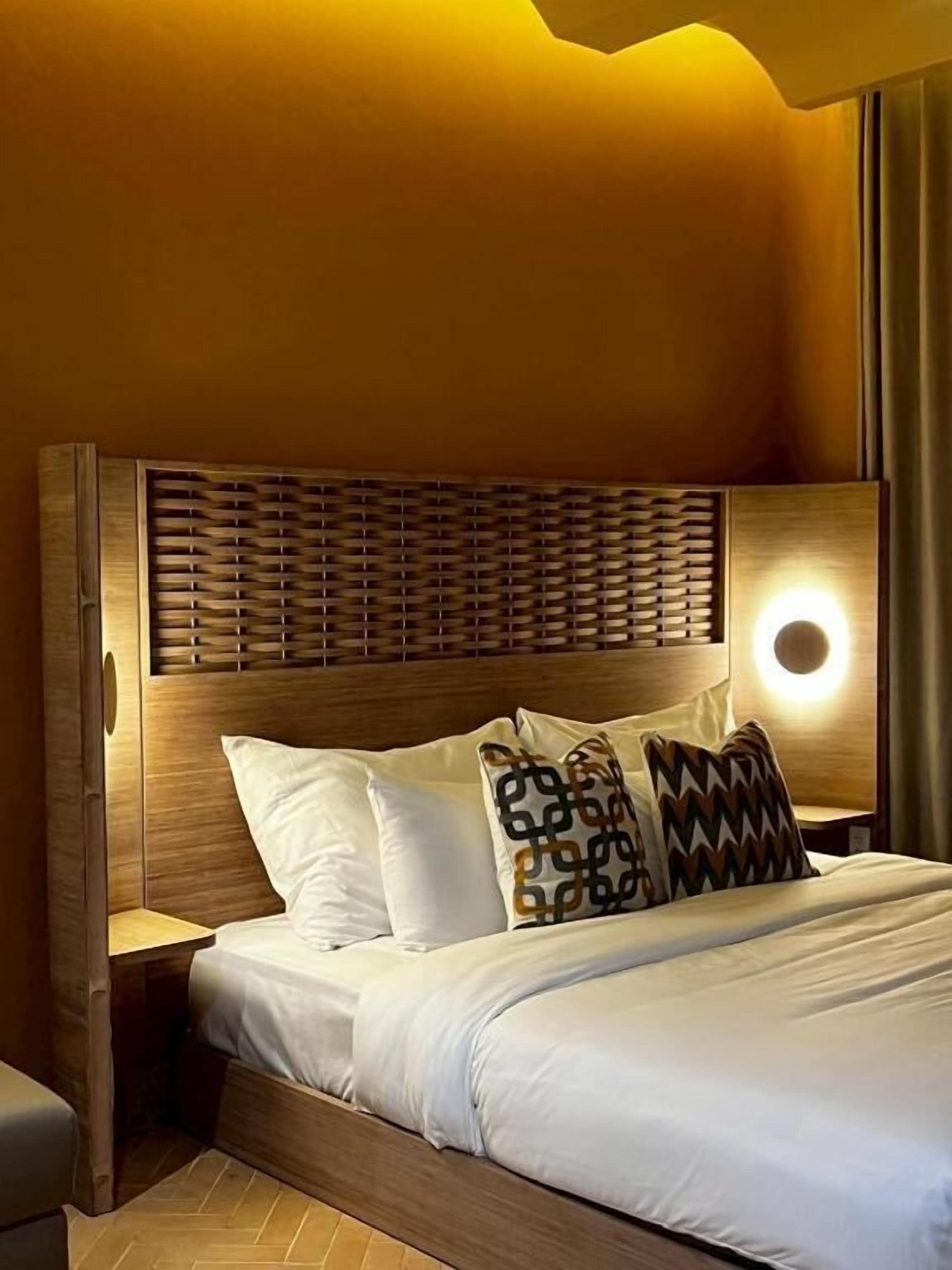 Deluxe Villa, Balcony | Desk, free WiFi