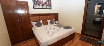 DALLAS EXPRESS HOTEL