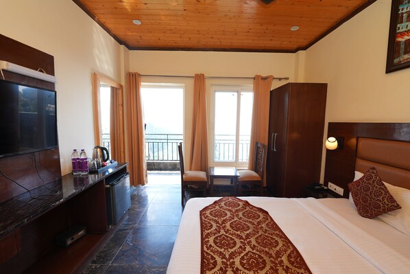 Classic Double or Twin Room, Balcony, Hill View | Blackout drapes, soundproofing, iron/ironing board, free WiFi