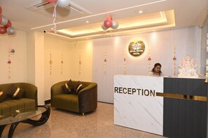 Deluxe Double Room, City View | Living area - HOTEL ROYAL DIVINE (Varanasi)