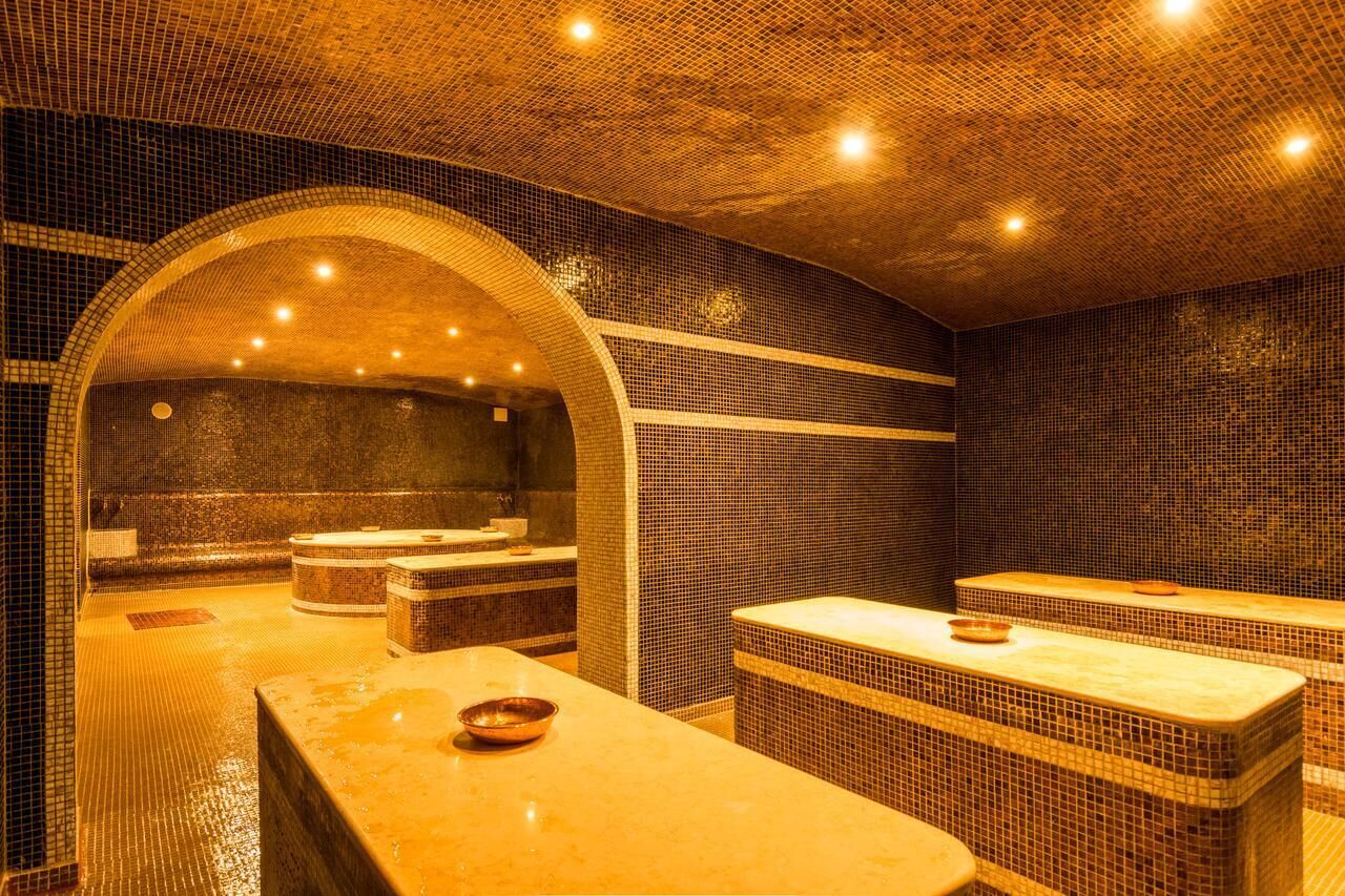 Hot stone massages, deep-tissue massages, sports massages, massages