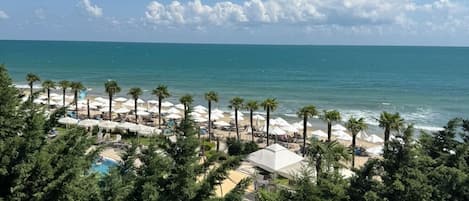 Deluxe Studio Suite, Sea View | Beach/ocean view
