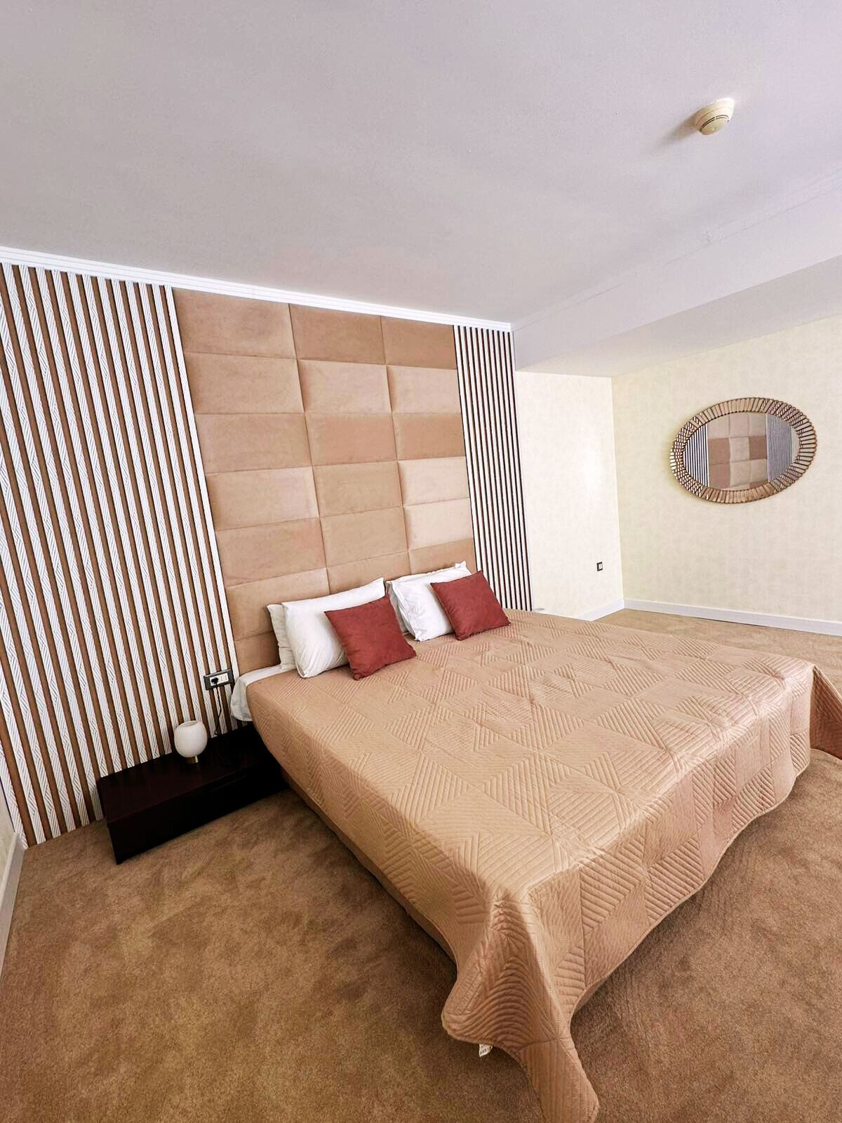 Deluxe Studio Suite, Sea View | Free WiFi