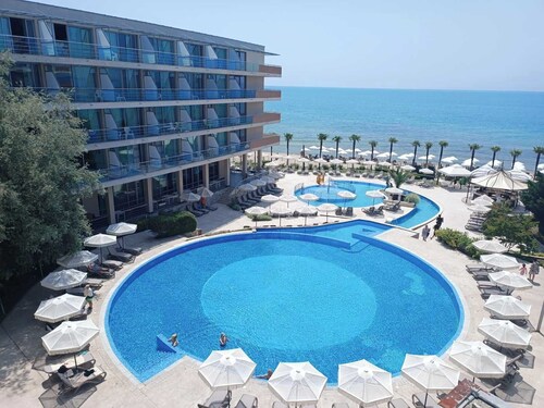 Sandy bay hotel