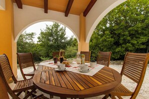 Restauration extérieure