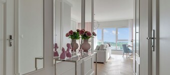 Magellana Glamour & Green Hill View by Downtown Apartments