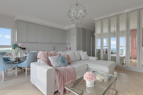 Magellana Glamour & Green Hill View by Downtown Apartments