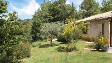 Enceinte de lâhĂ©bergement