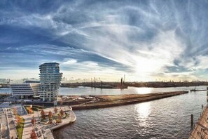 Unclassified image, 3 of 9, button - Mercure Hotel Hamburg City (Hamburg)