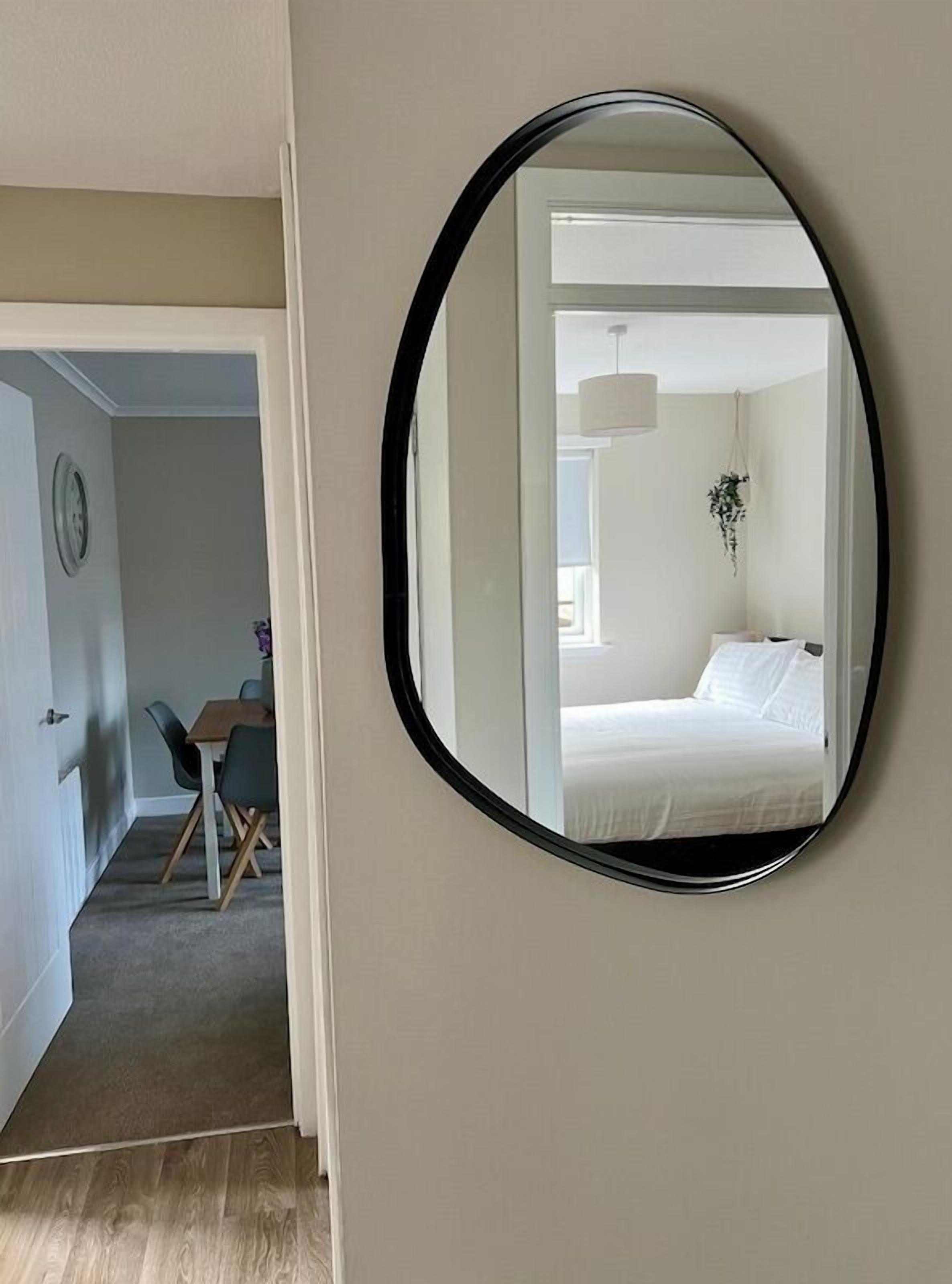 2 bedrooms, internet