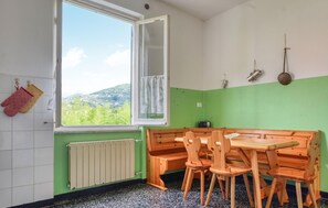 Dining - Lovely home in Chiavari with WiFi (Chiavari)
