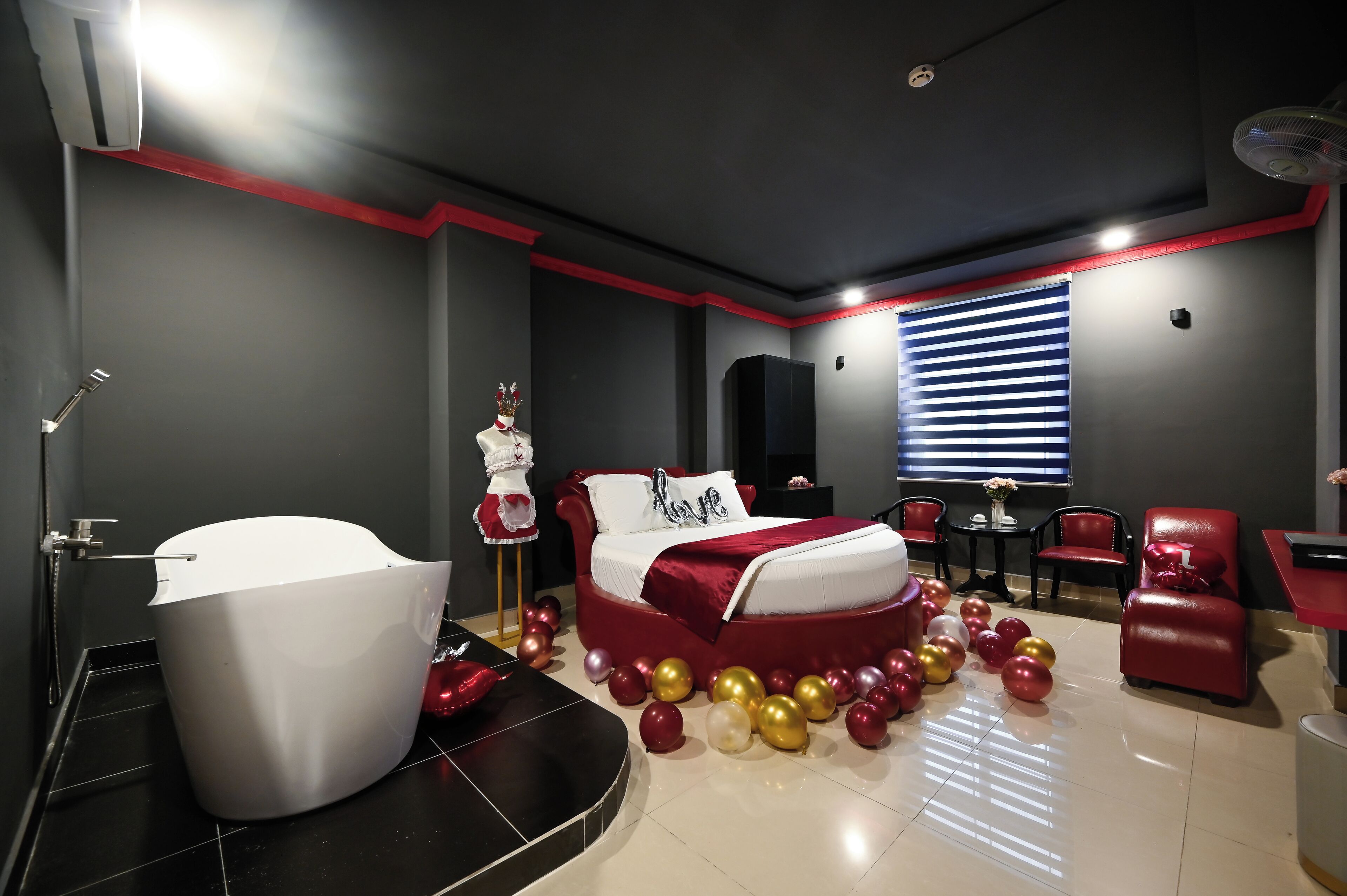 奢華套房 | 免費 Wi-Fi