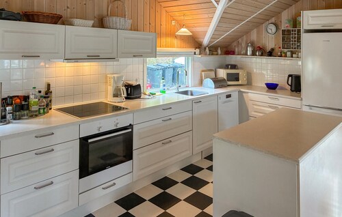 Amazing home in Stege with WiFi