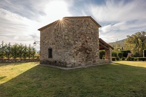 Garden - La Casina Cottage by Geco Vacation Rentals (Bucine)