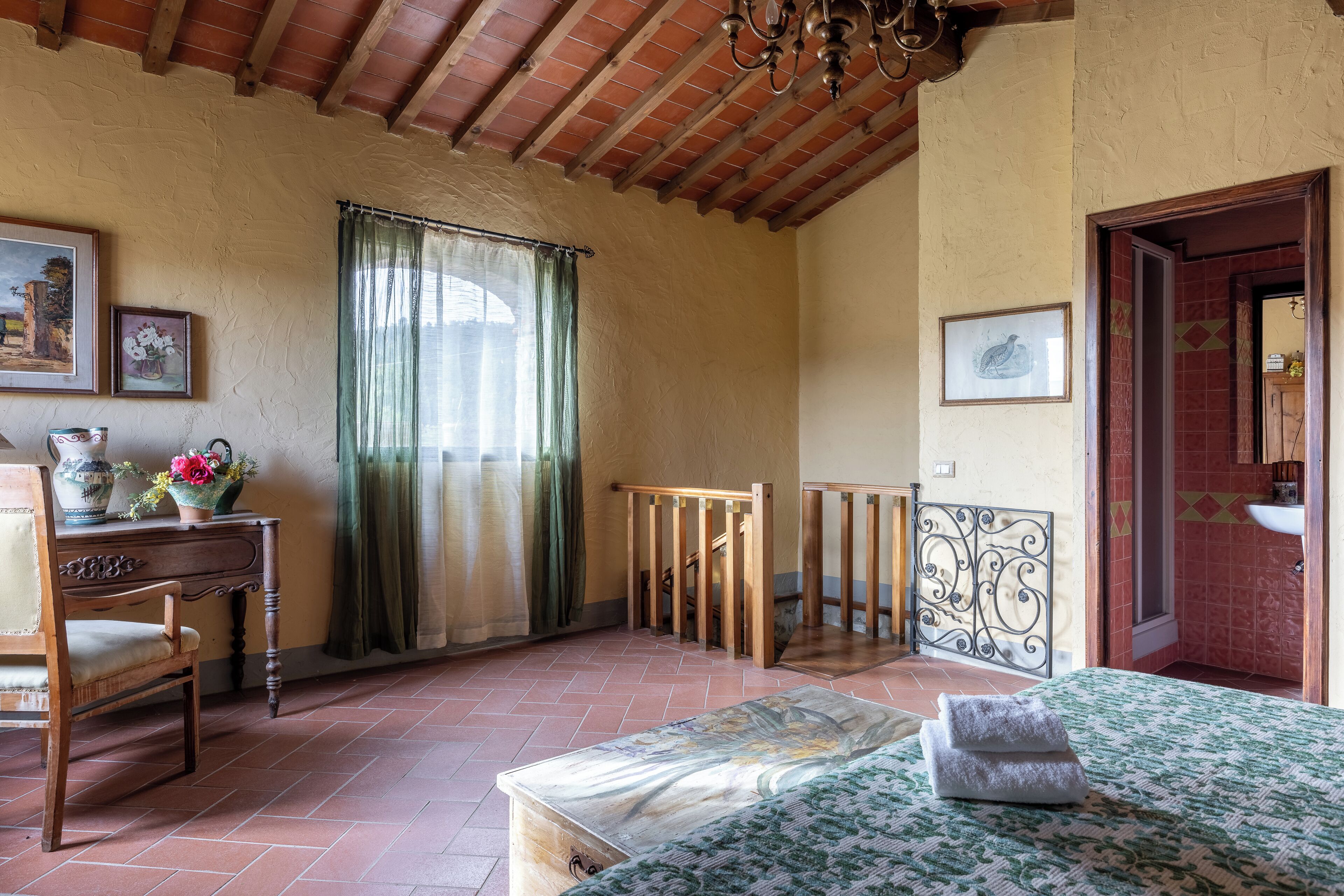 Cottage, 1 Double Bed | Free cribs/infant beds, rollaway beds, free WiFi, bed sheets