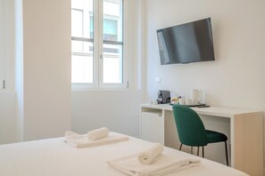 Unclassified image, 4 of 56, button - Italianflat - Vandom Suite Duomo (Milan)
