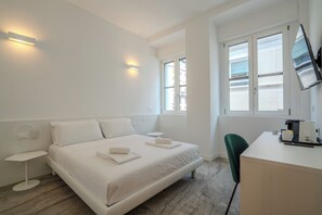 Comfort Double Room | Free WiFi - Italianflat - Vandom Suite Duomo (Milan)