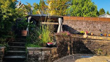 Apartment, 1 Bedroom (Garden Flat) | Terrace/patio
