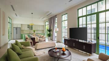 Villa | Living area | Flat-screen TV