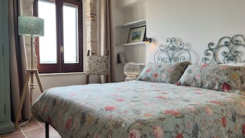 Double Room, Garden View | Free WiFi