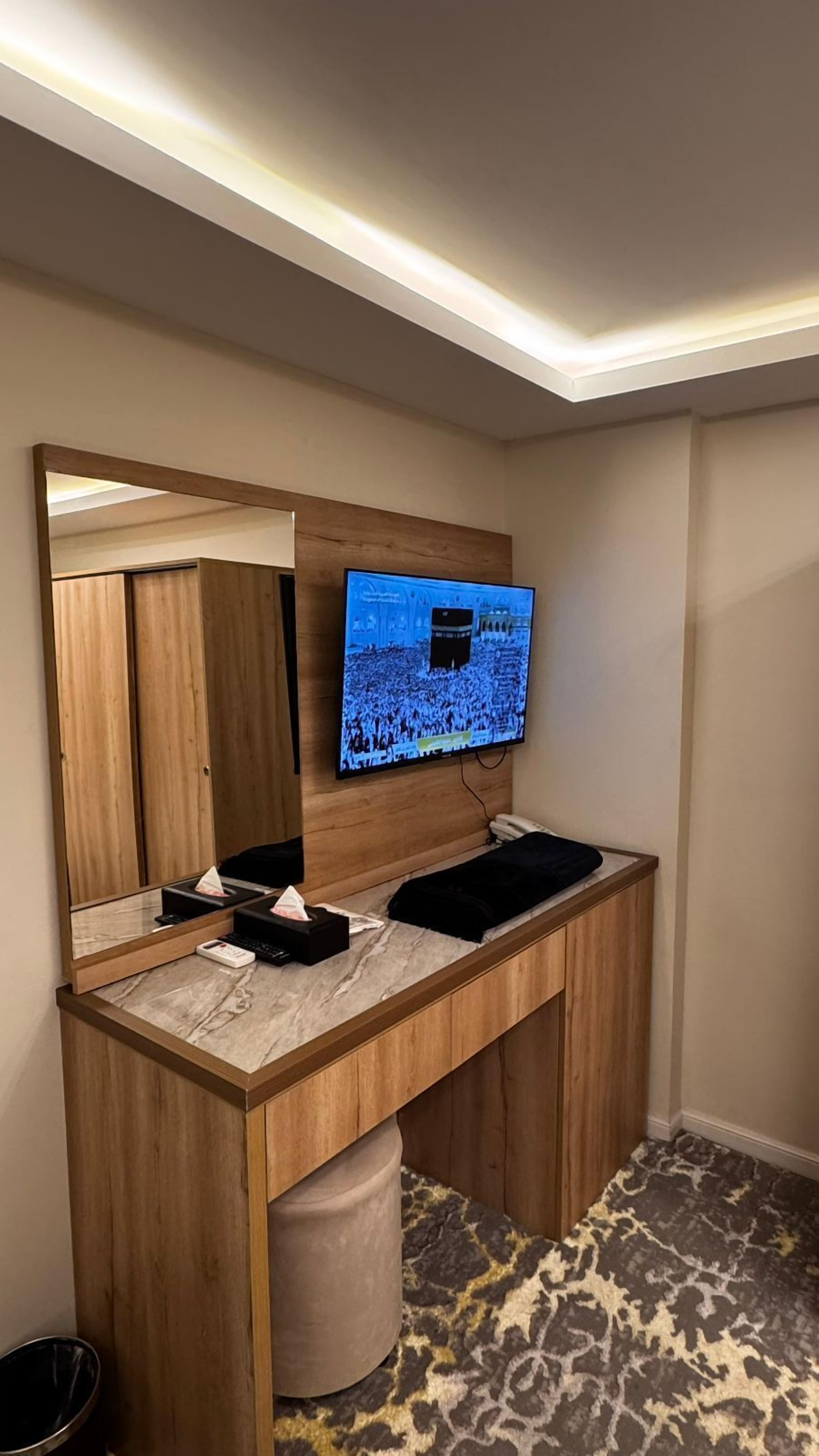 In-room safe, blackout curtains, soundproofing, iron/ironing board