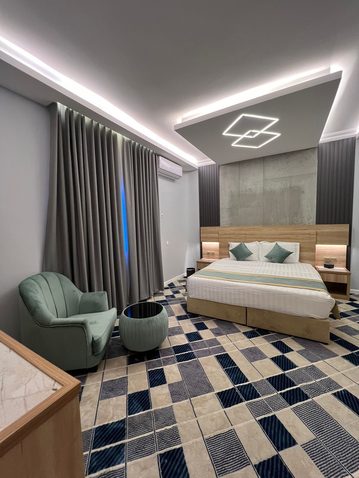 Family Suite, City View