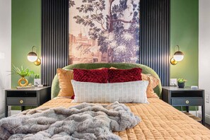 مكواة/لوح كي و�واي فاي مجانًا وملاءات أسرّة