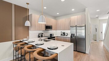 Apartment | 3 bedrooms, Internet