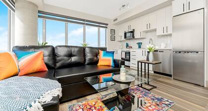 Newly Built Modern Condo With Stunning City Views