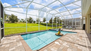 House | 9 bedrooms, Internet - Upstay Championsgate 9BR Villa With Pool Cinema (Davenport)