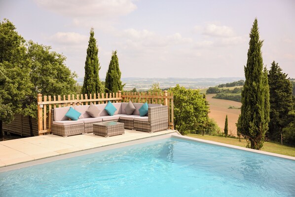 Cabane CINE RETRO plain pied, SPA privatif et vue panoramique