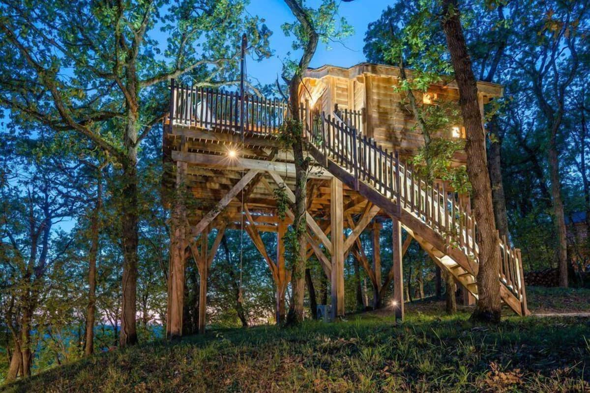 Cabane VENITIENNE, perchée avec SPA privatif