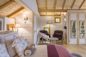 Premium bedding, bed sheets - Domaine de Pech et Lafon. Cabanes avec SPA privatif (Clairac)