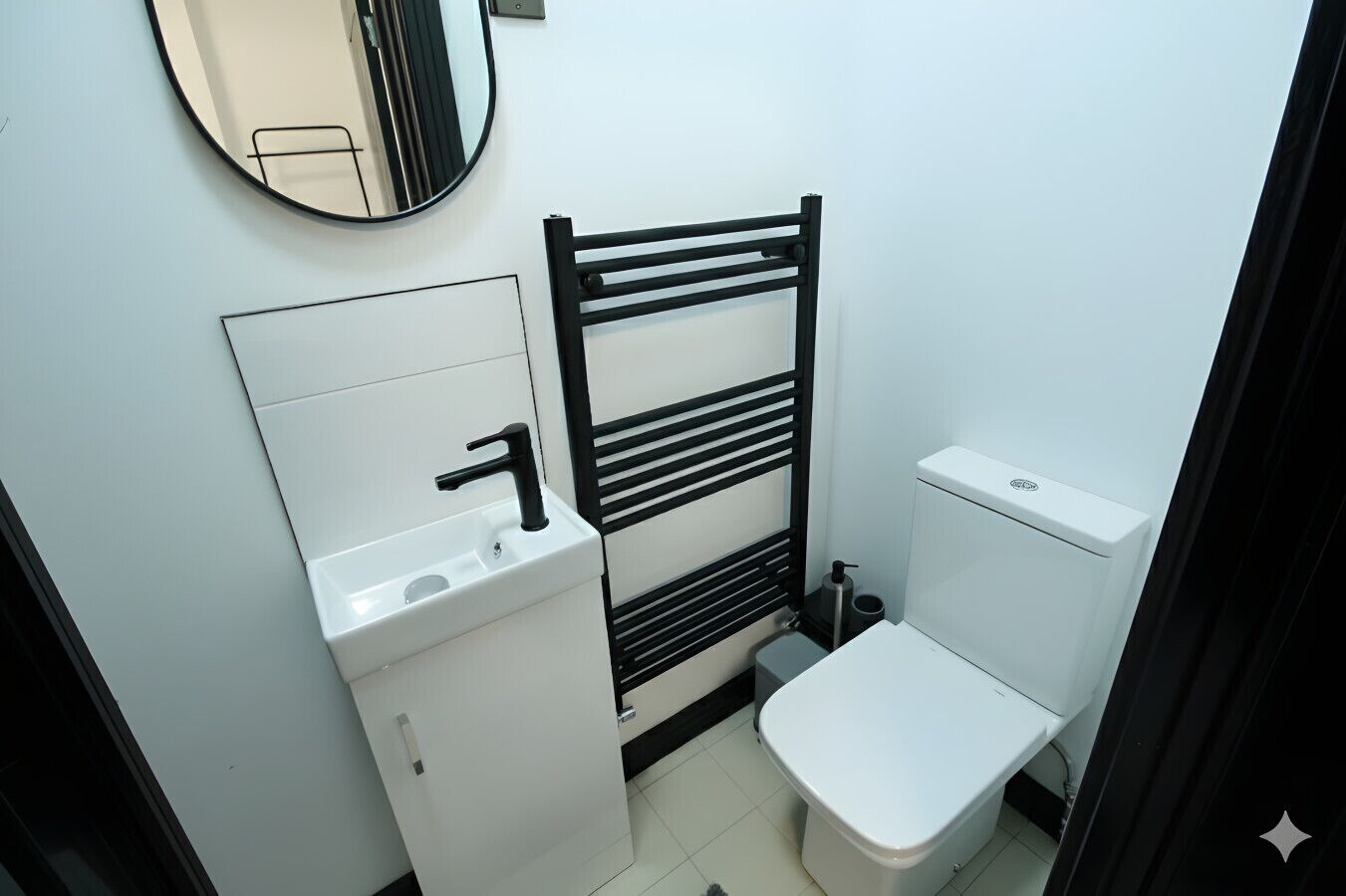 Shower, towels, shampoo, toilet paper