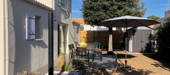 Maison de plage, à deux pas de la mer et de la forêt de pins